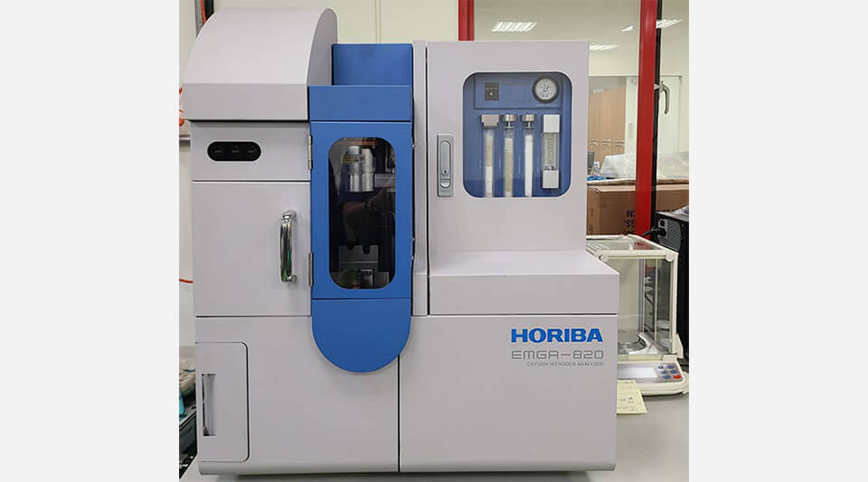 HORIBA Oxygen/Nitrogen Analyzer